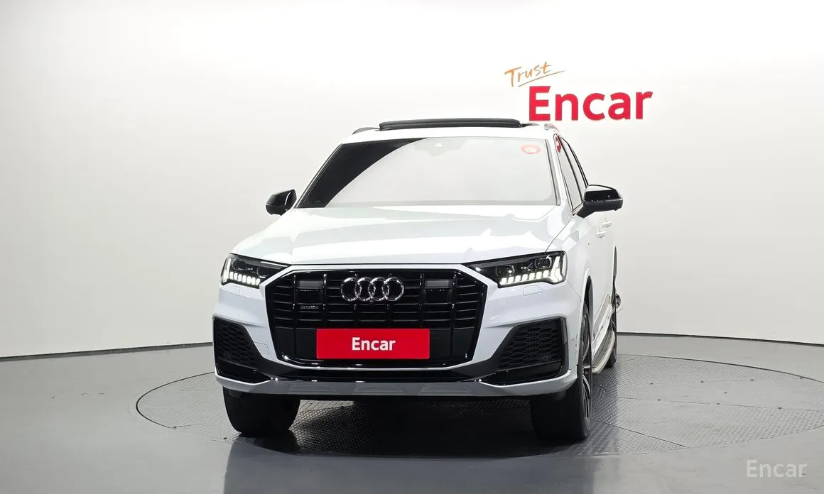 Фото 3 - Audi Q7