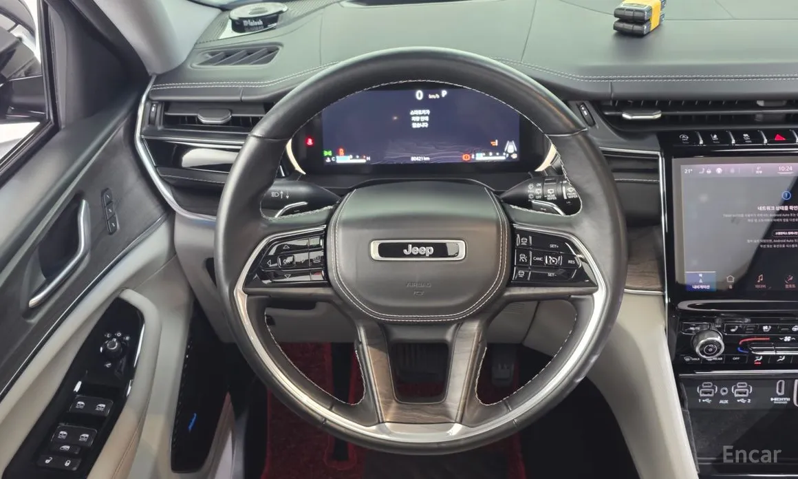 Фото 13 - Jeep Cherokee