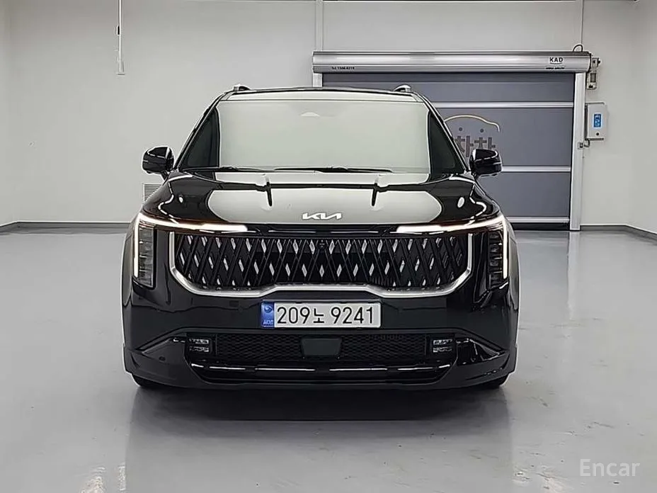 Фото 3 - Kia Carnival