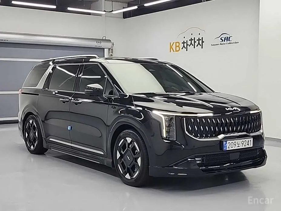 Фото 5 - Kia Carnival