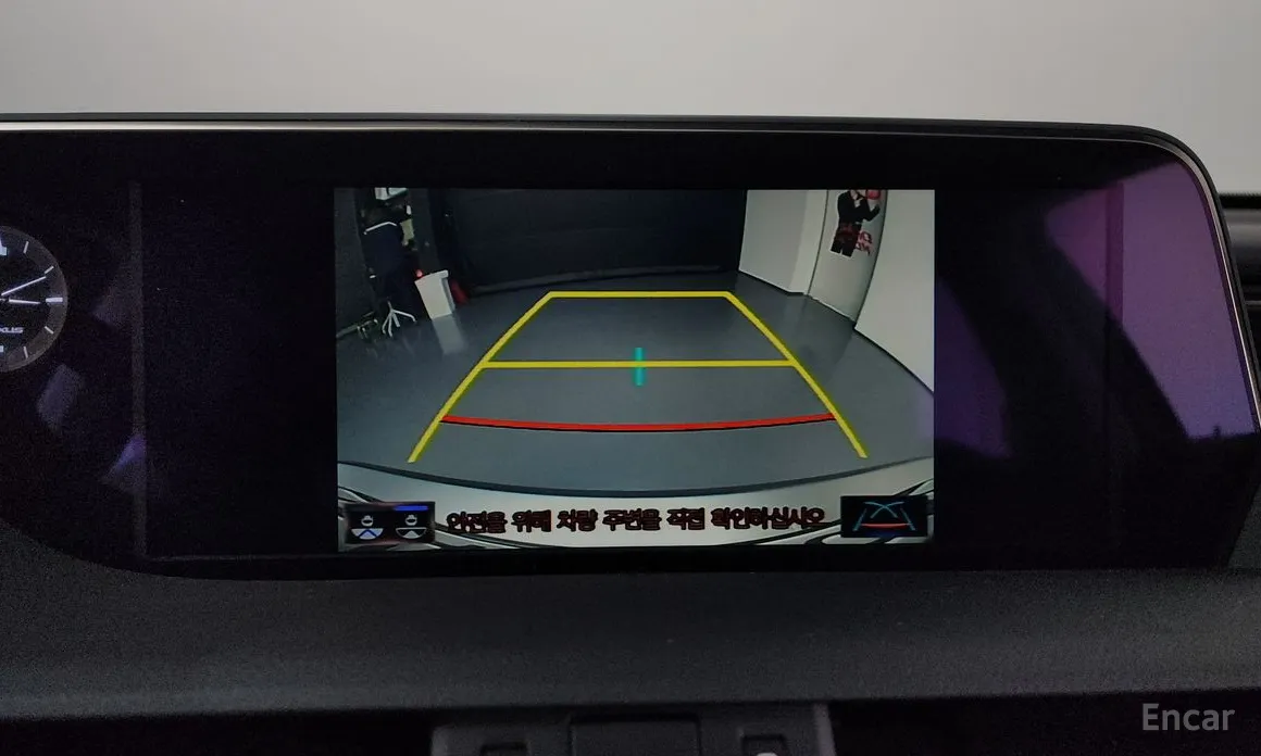 Фото 15 - Lexus ES