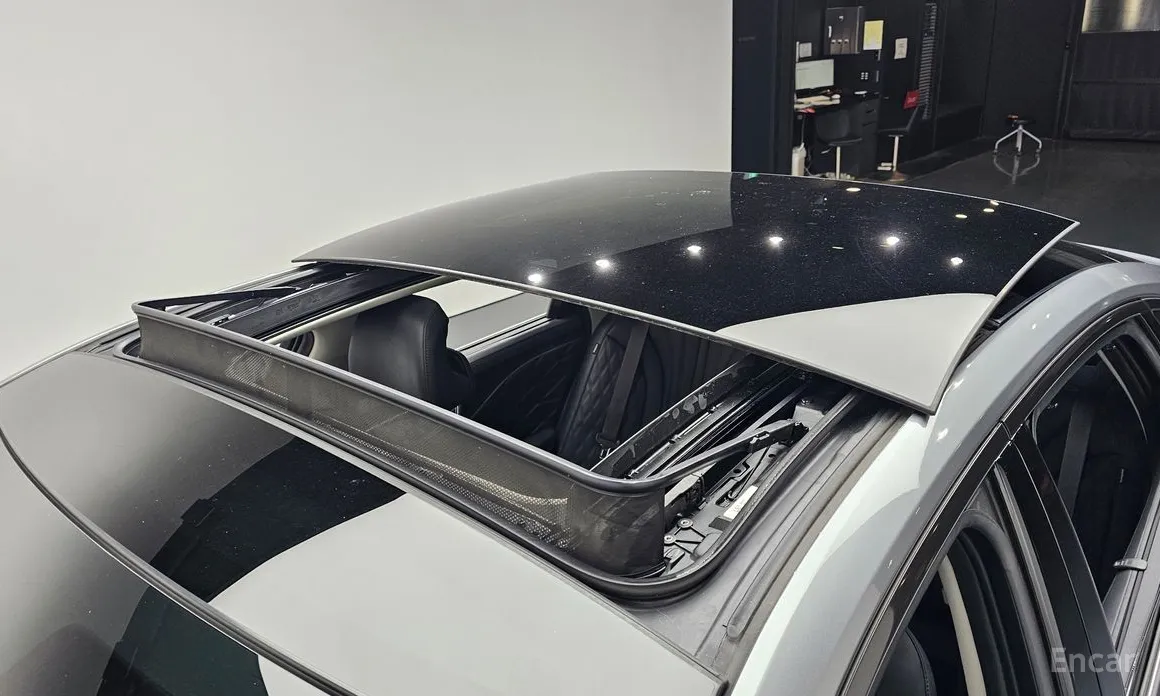 Фото 19 - Kia K8