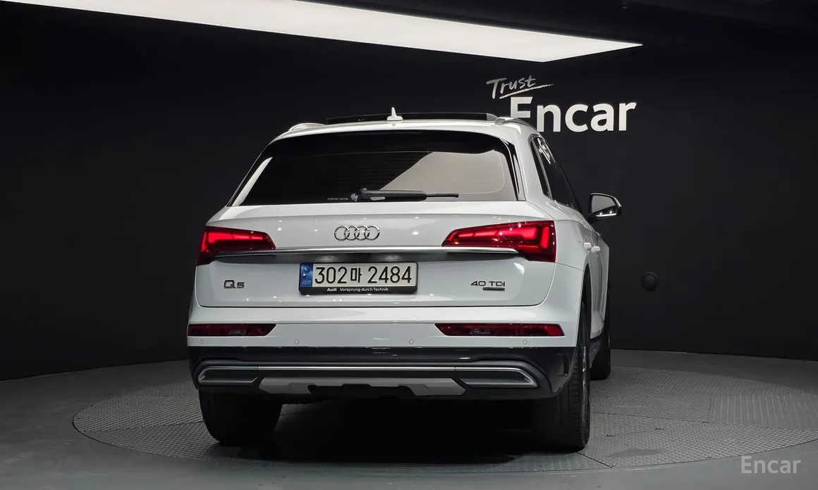 Фото 4 - Audi Q5