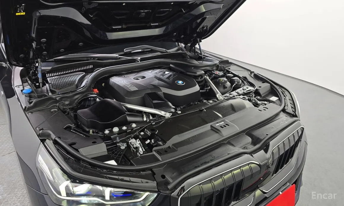 Фото 6 - BMW 5 Series