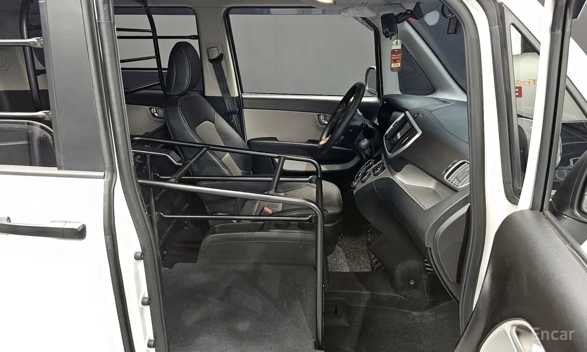 Фото 11 - Kia Ray