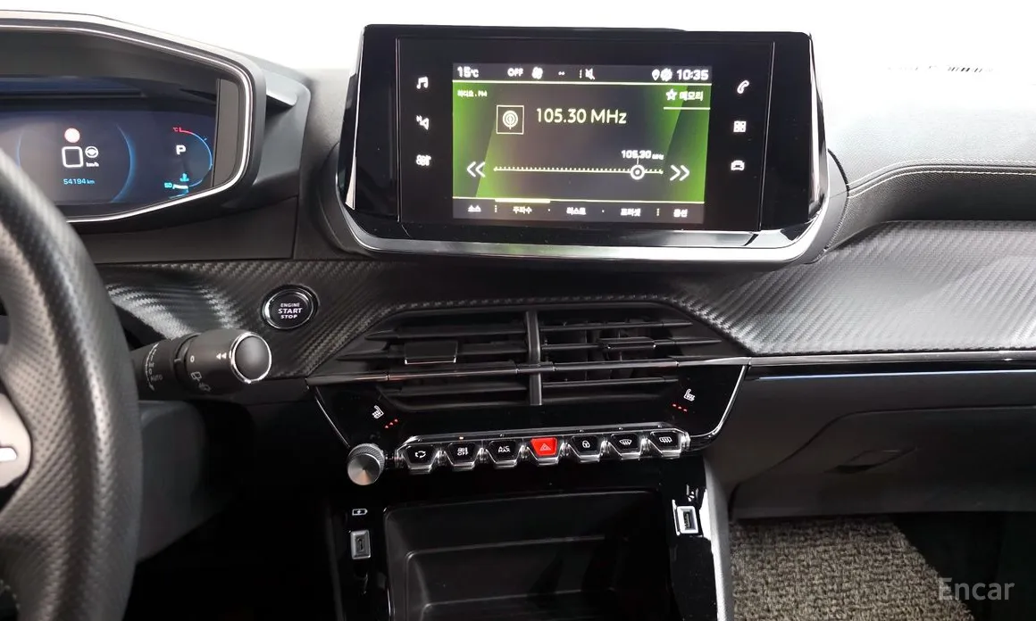 Фото 16 - Peugeot 2008