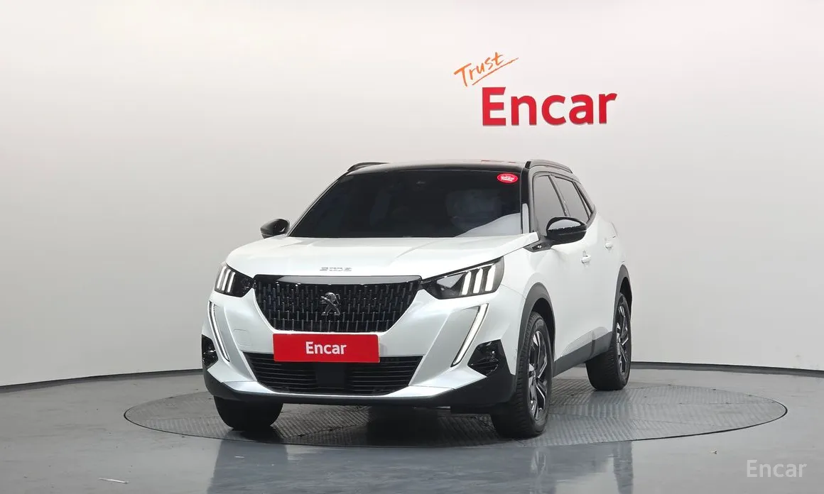 Фото 3 - Peugeot 2008