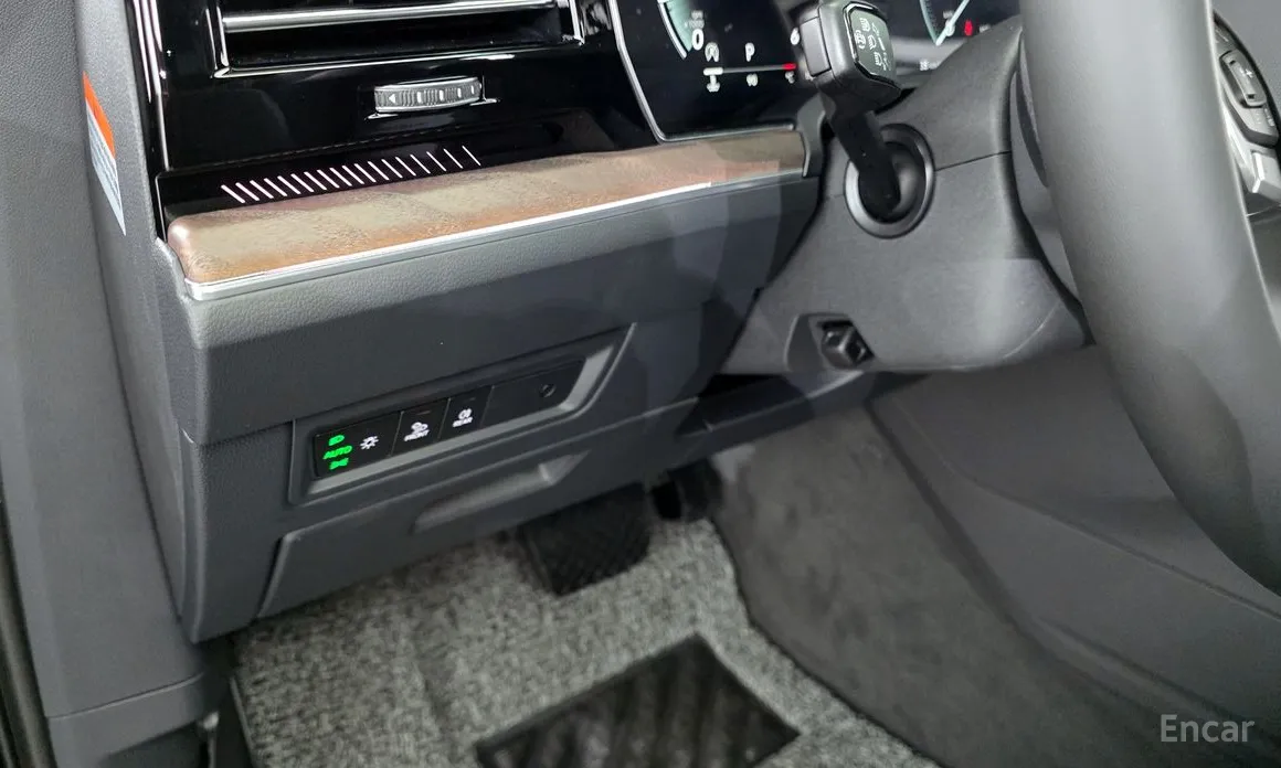 Фото 15 - Volkswagen Touareg