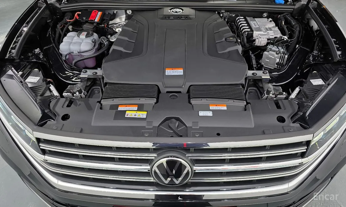 Фото 6 - Volkswagen Touareg