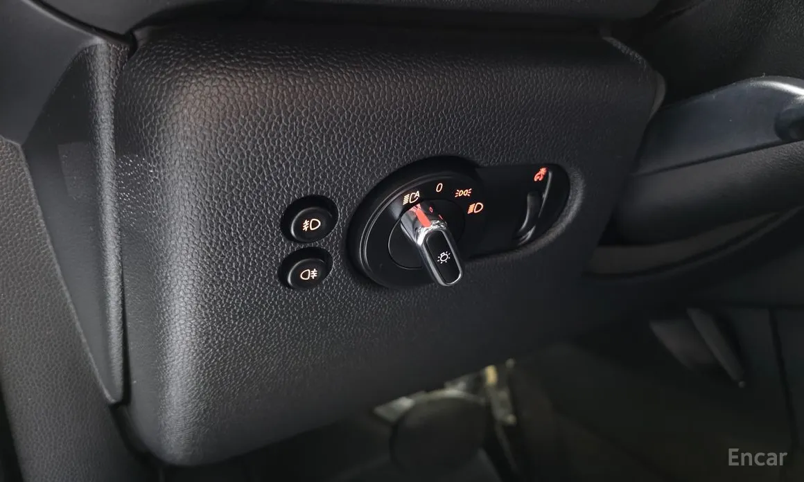 Фото 18 - Mini Cooper