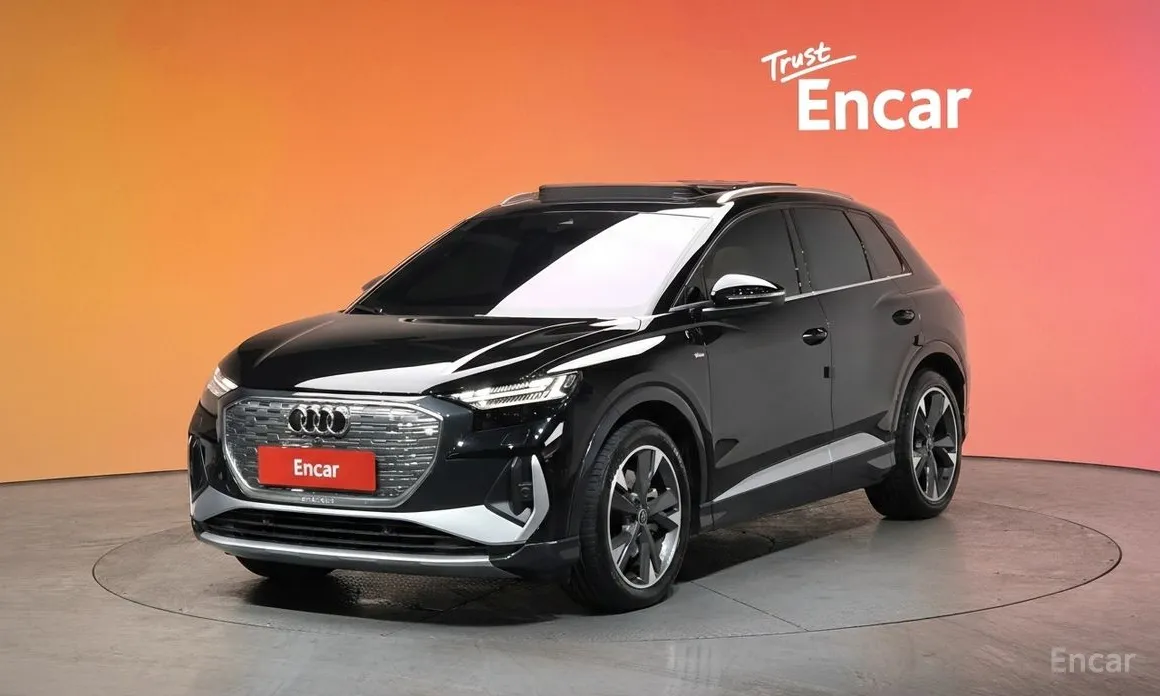 Фото 1 - Audi Q4 e-tron