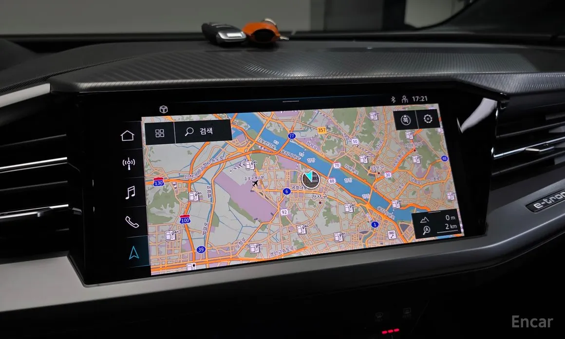 Фото 15 - Audi Q4 e-tron