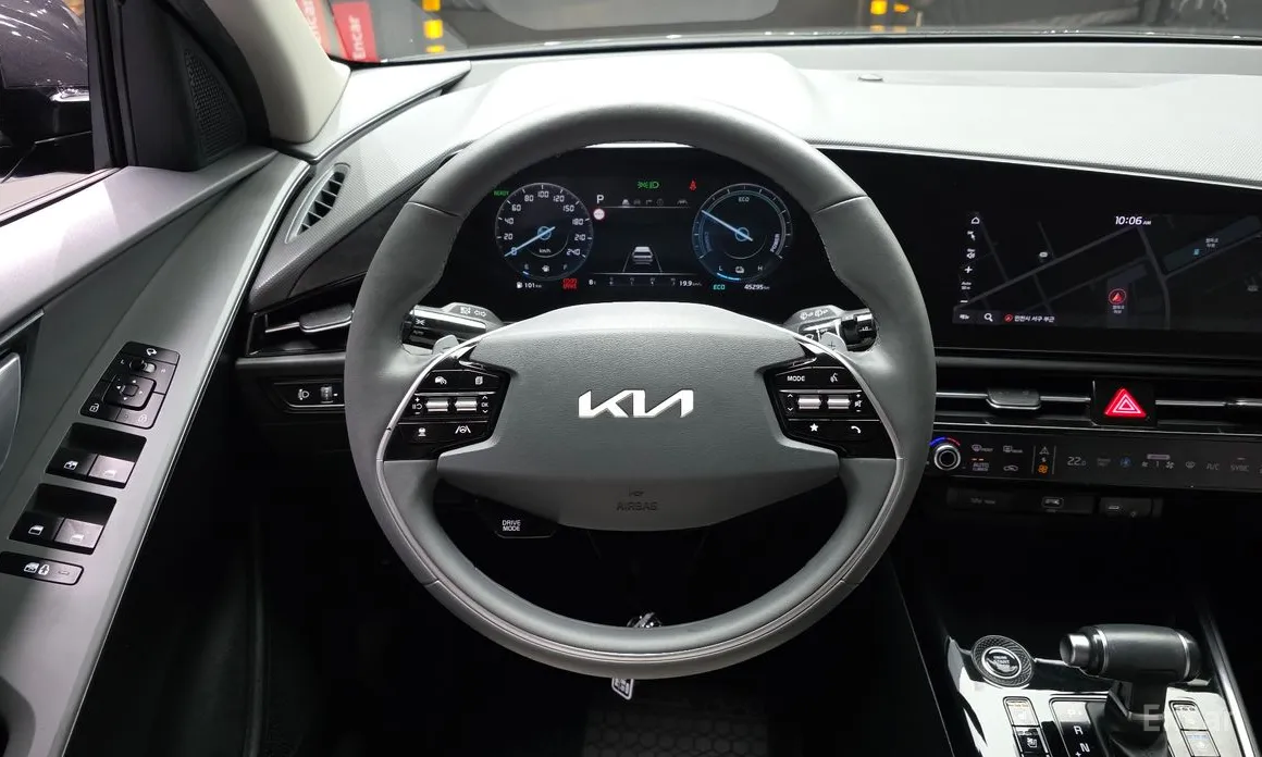 Photo 13 - Kia Niro