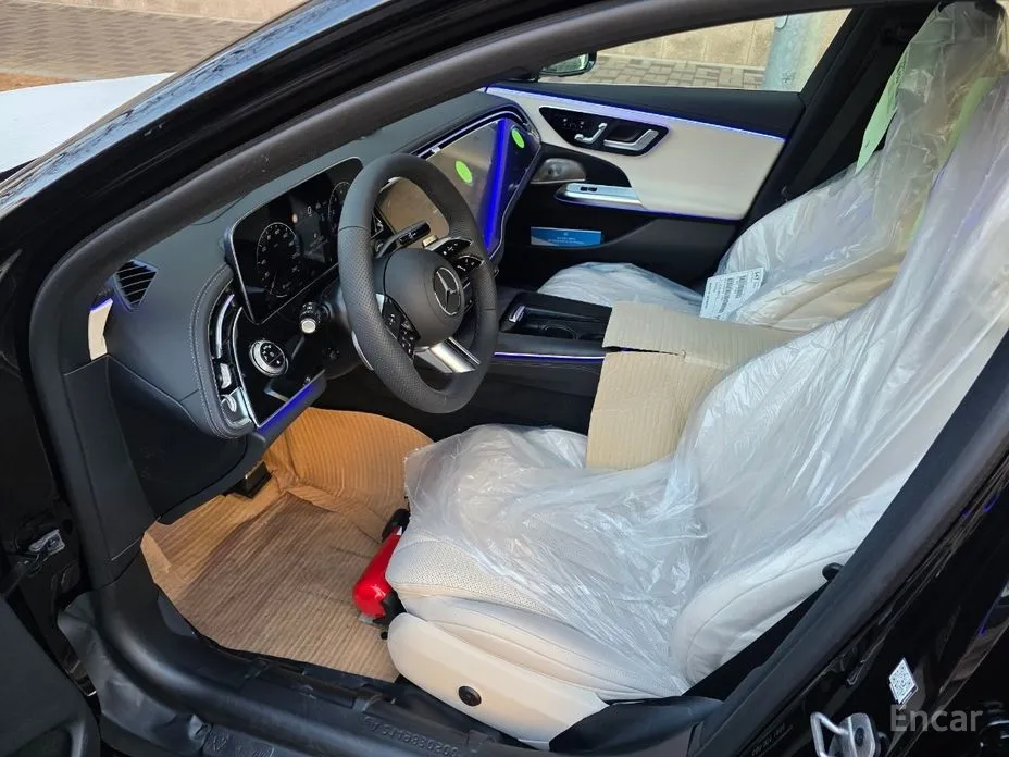 Фото 8 - Mercedes-Benz E-Class