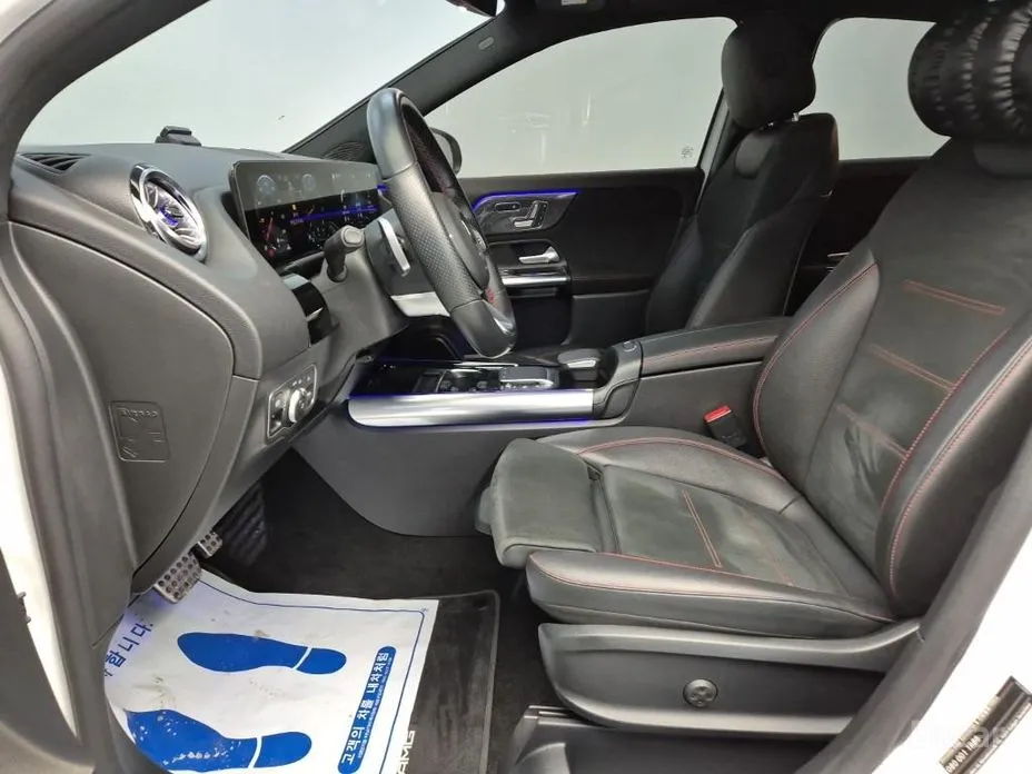 Фото 10 - Mercedes-Benz GLA-Class