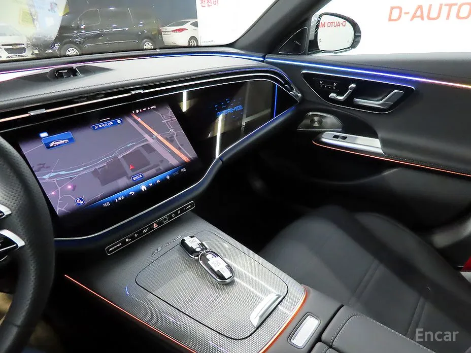 Фото 10 - Mercedes-Benz E-Class