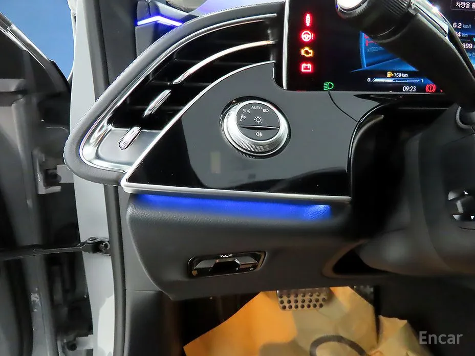 Фото 14 - Mercedes-Benz E-Class