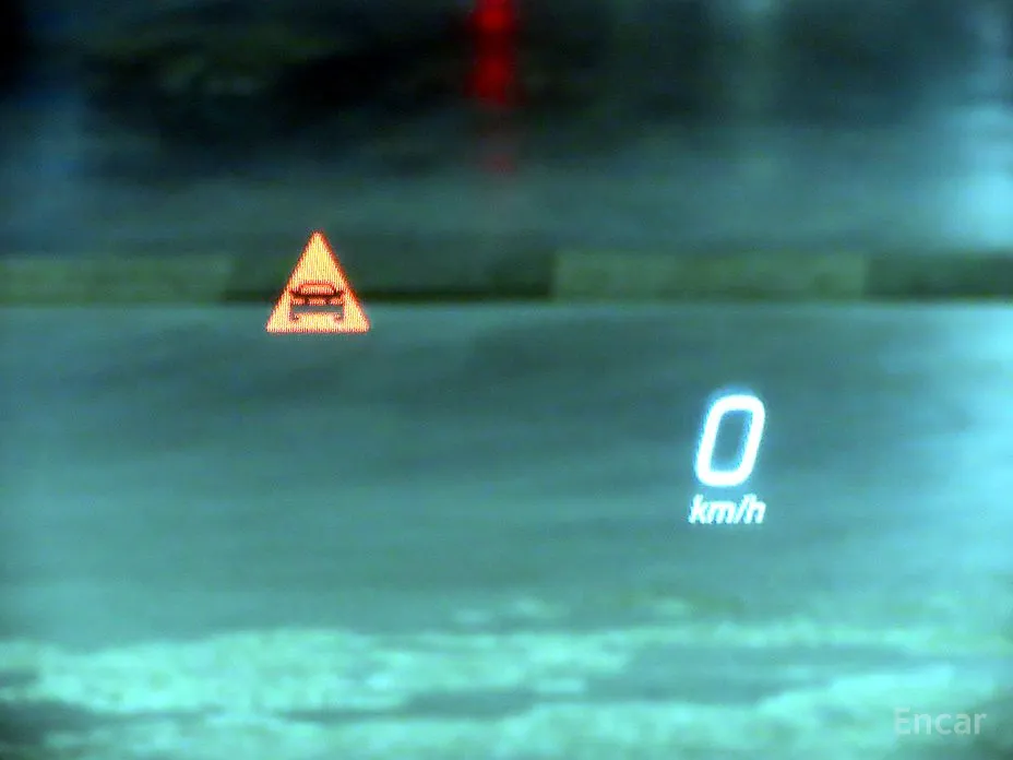 Фото 15 - Mercedes-Benz E-Class