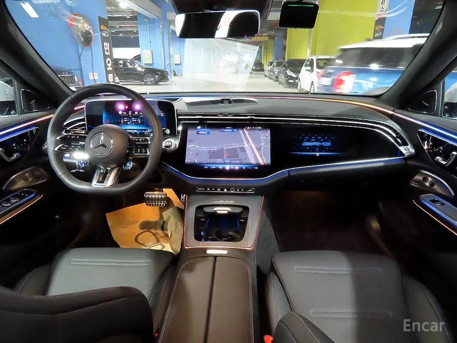 Фото 5 - Mercedes-Benz E-Class