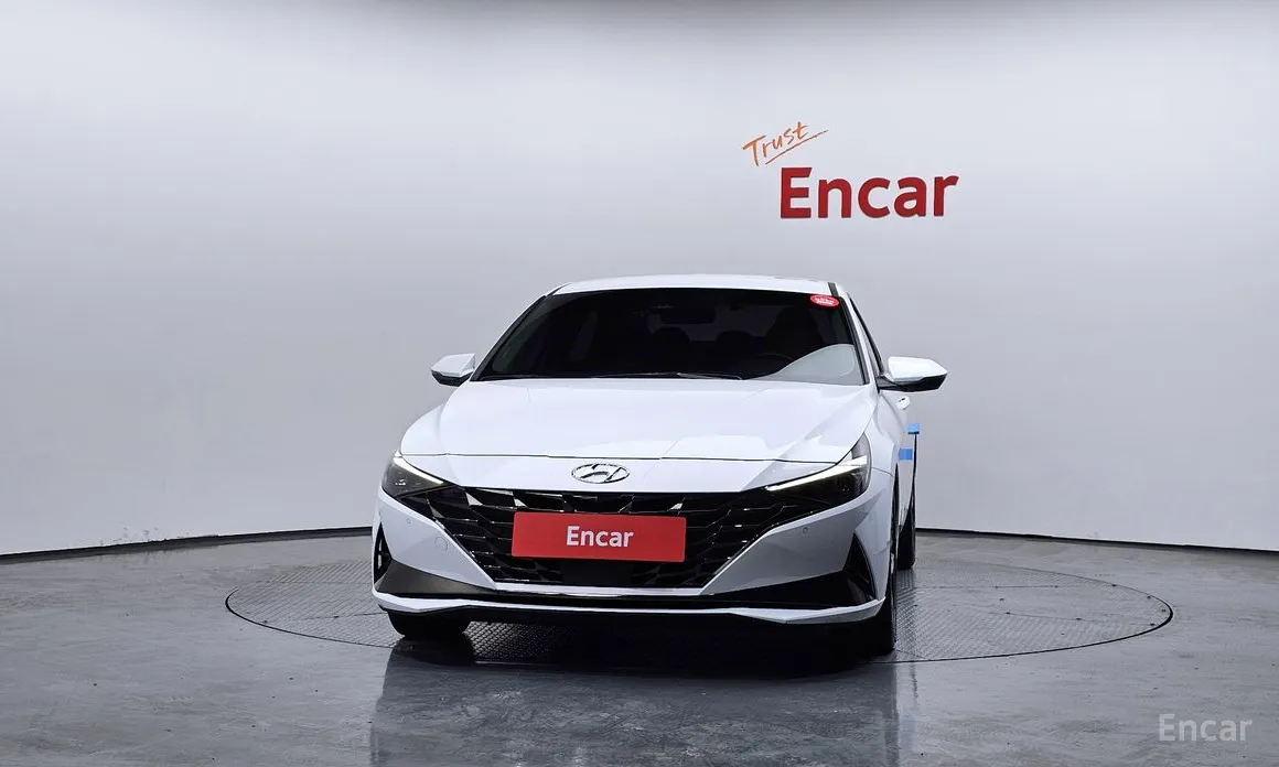 Фото 3 - Hyundai Avante