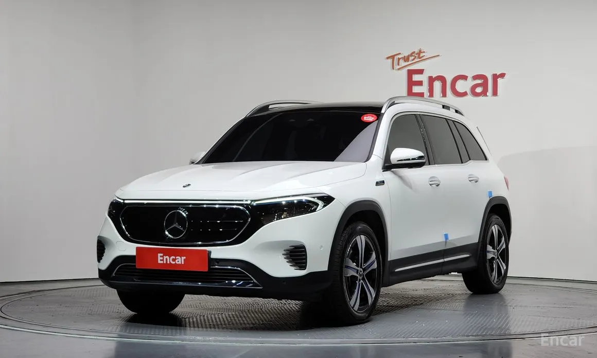 Фото 1 - Mercedes-Benz EQB