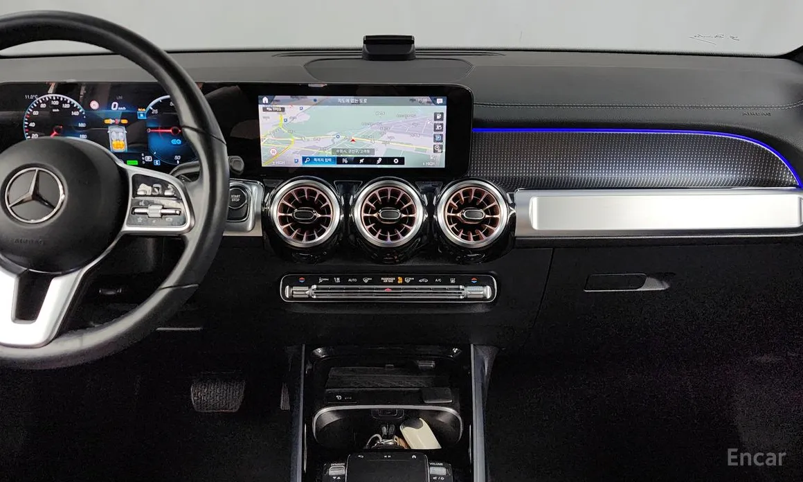 Фото 14 - Mercedes-Benz EQB