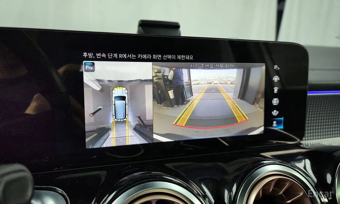 Фото 15 - Mercedes-Benz EQB