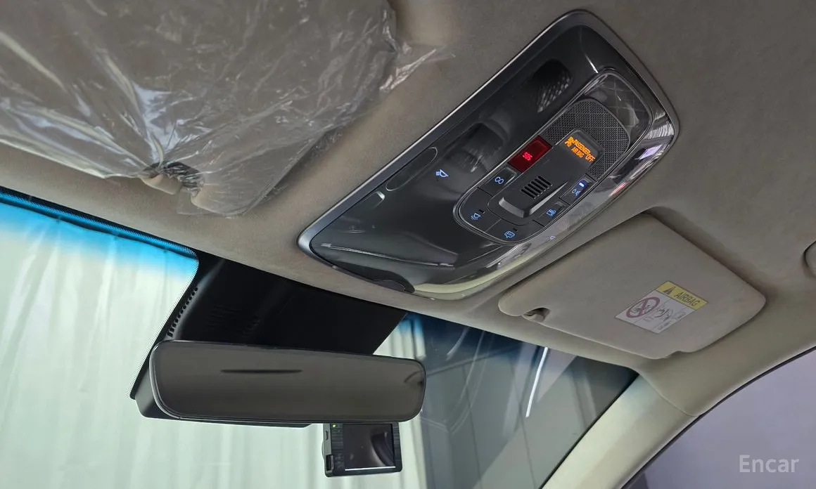 Фото 18 - Genesis GV70