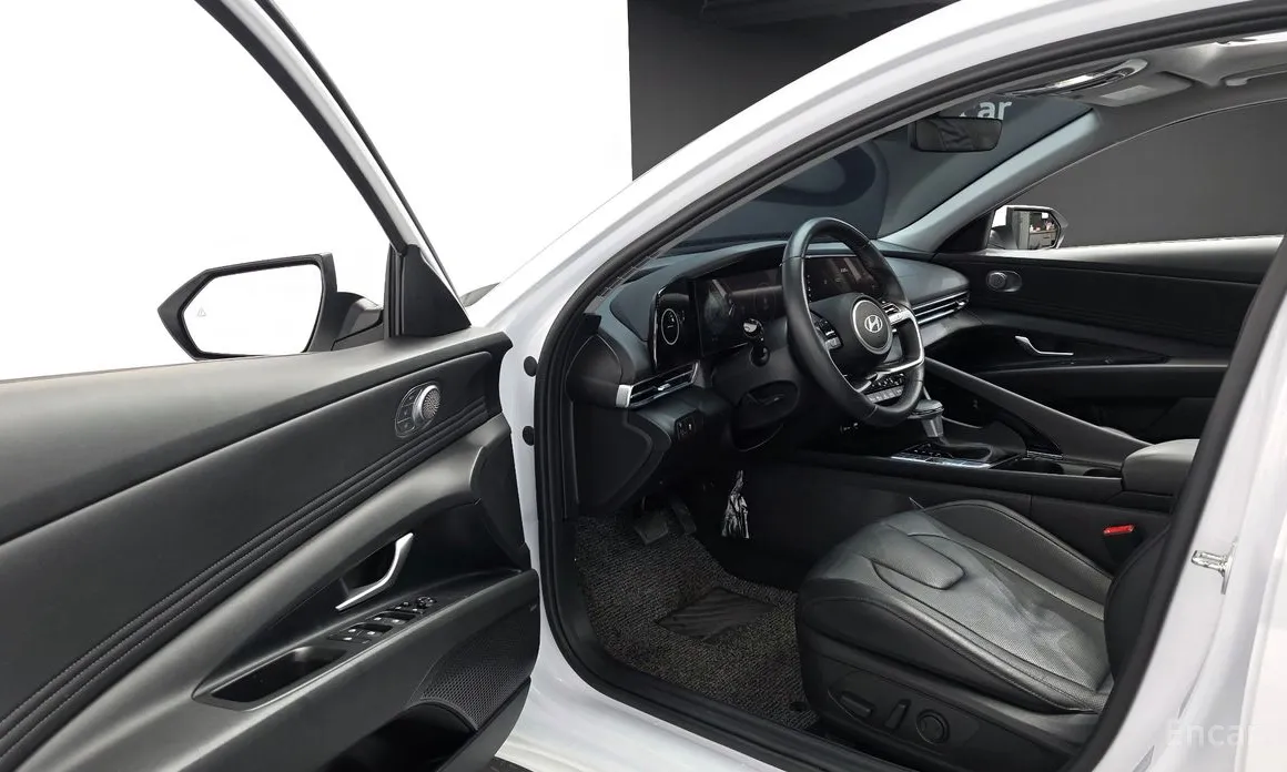 Hyundai Avante 2023 1.6