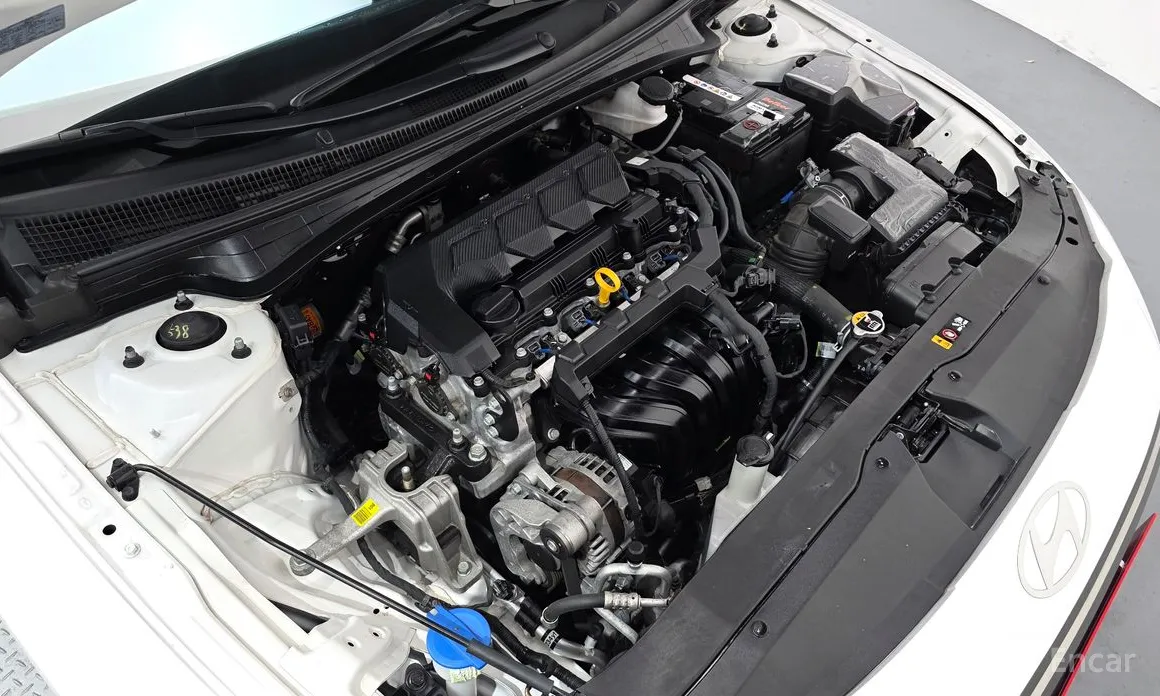 Hyundai Avante 2023 1.6