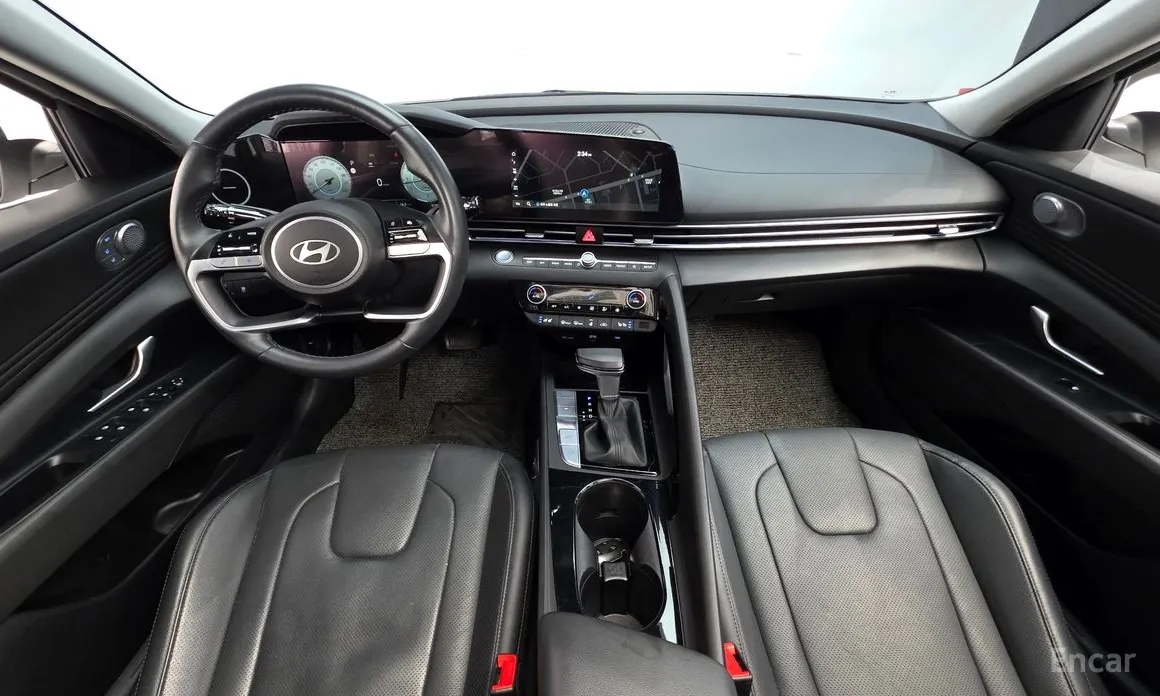 Hyundai Avante 2023 1.6