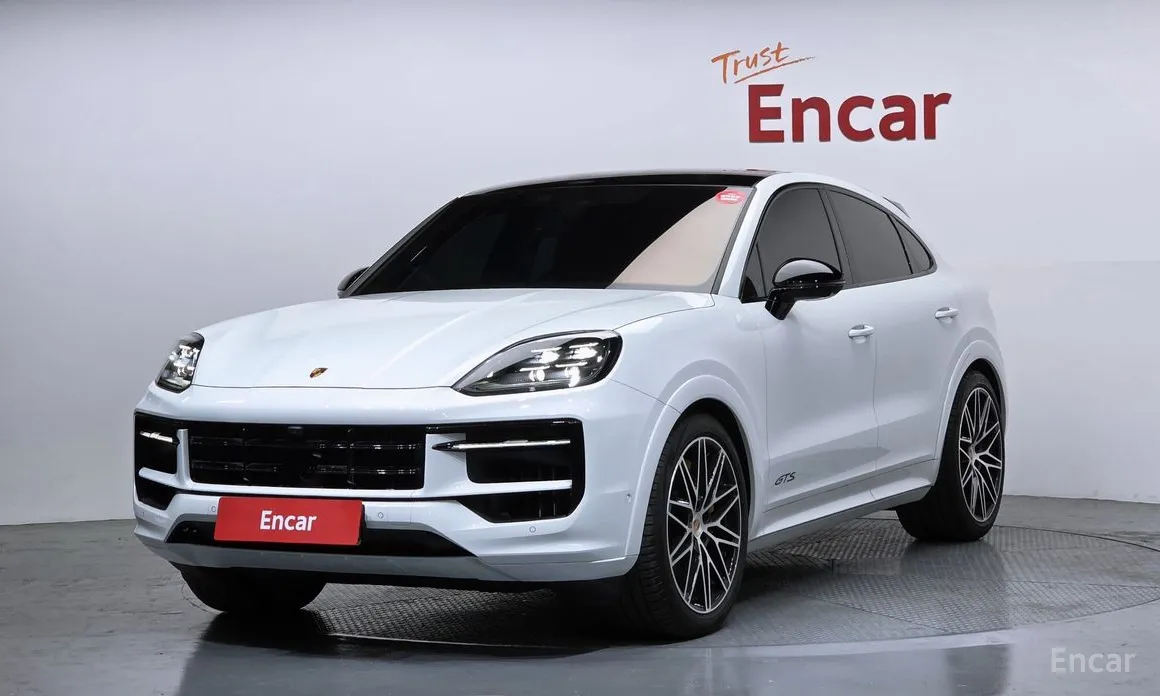 Фото 1 - Porsche Cayenne