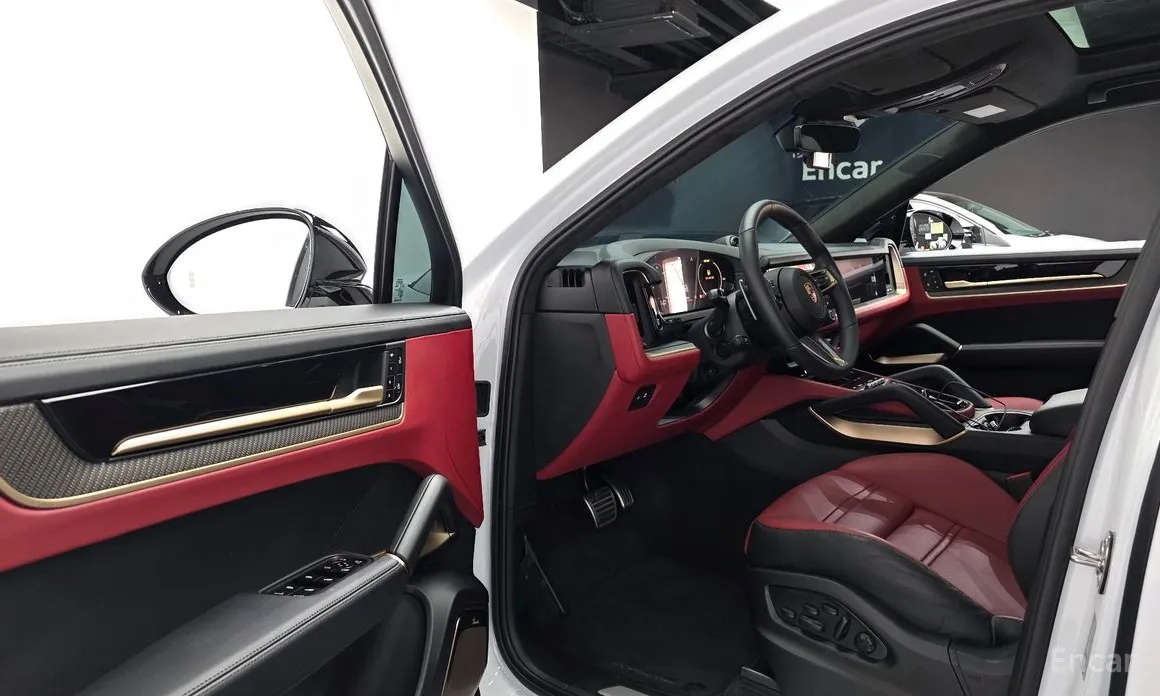 Фото 11 - Porsche Cayenne