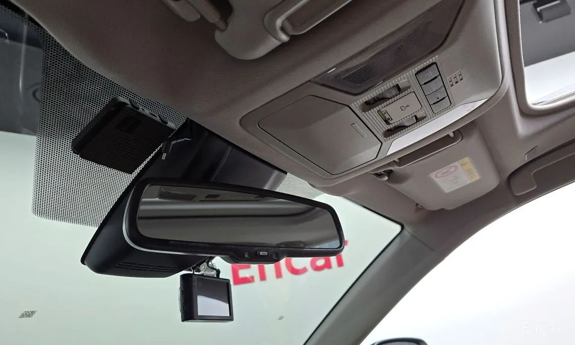 Фото 18 - Toyota RAV4