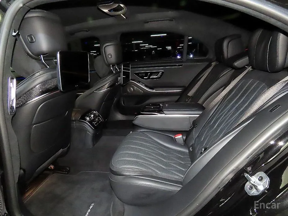 Фото 8 - Mercedes-Benz S-Class