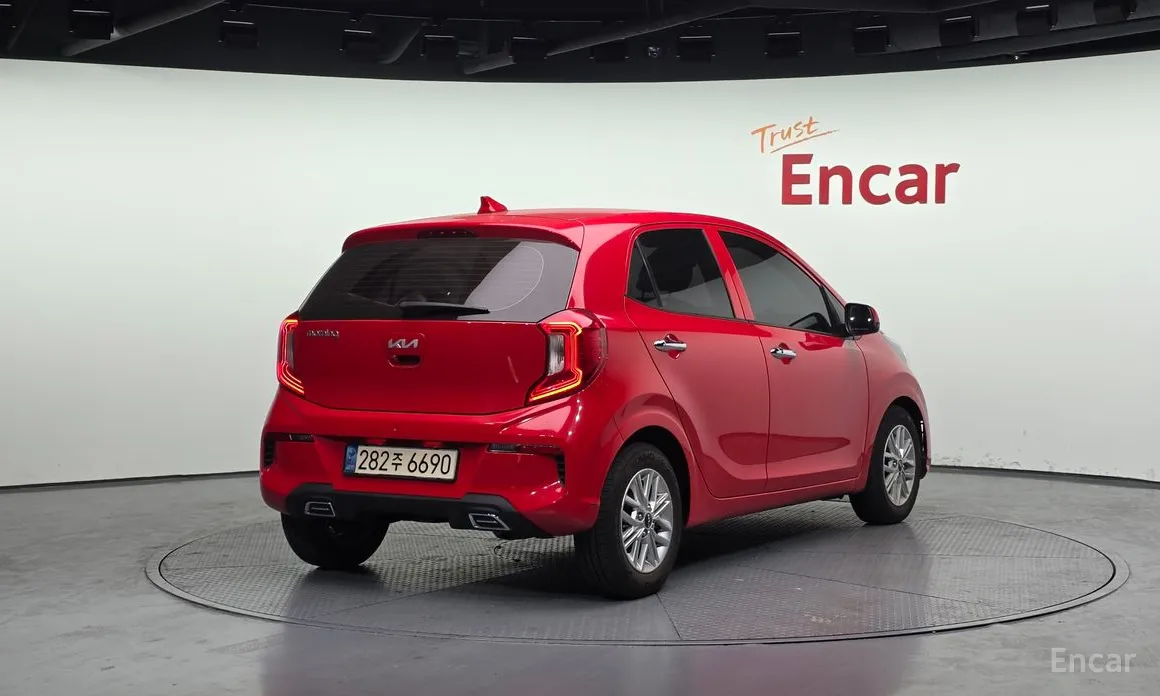 Фото 2 - Kia Morning