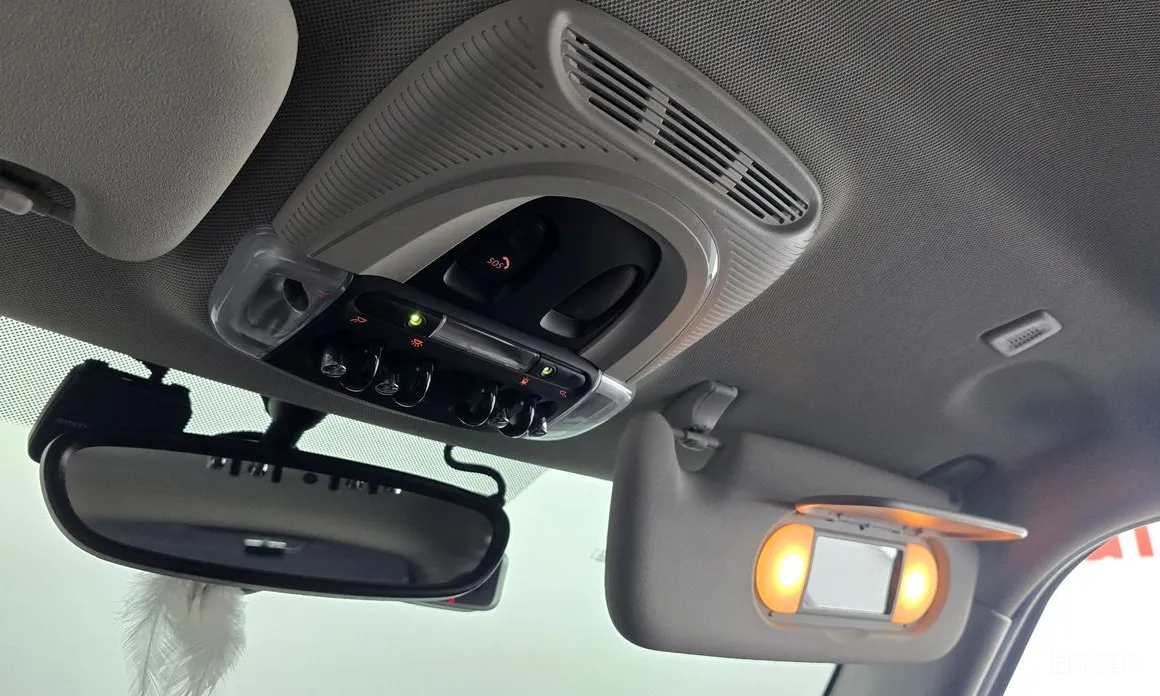 Фото 20 - Mini Cooper