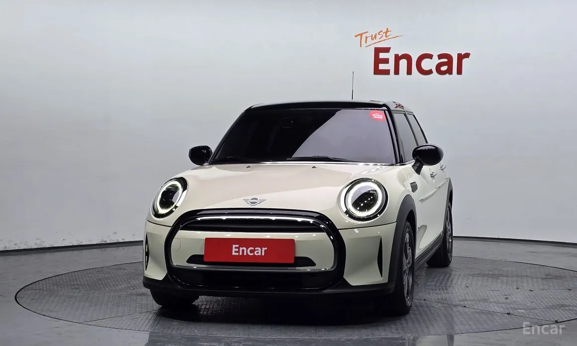 Фото 3 - Mini Cooper