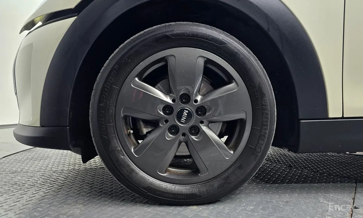 Фото 5 - Mini Cooper