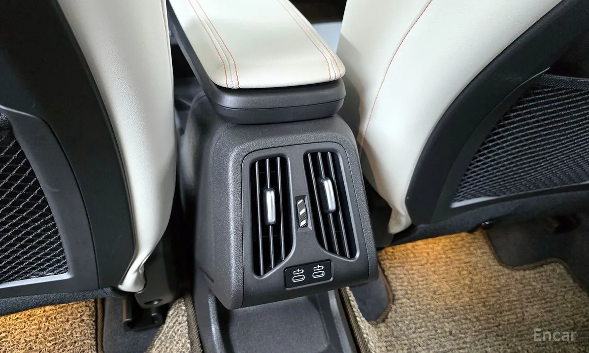 Фото 19 - BMW X2 (F39)