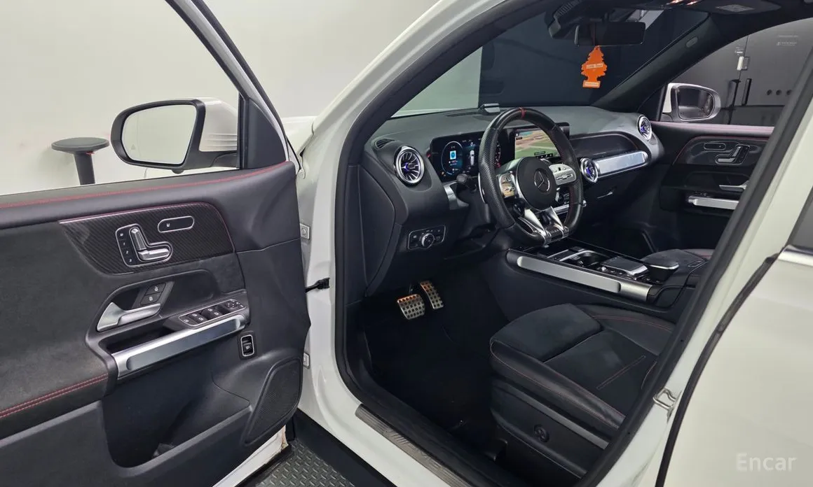 Mercedes-Benz GLB-Class 2020 AMG GLB35 4MATIC