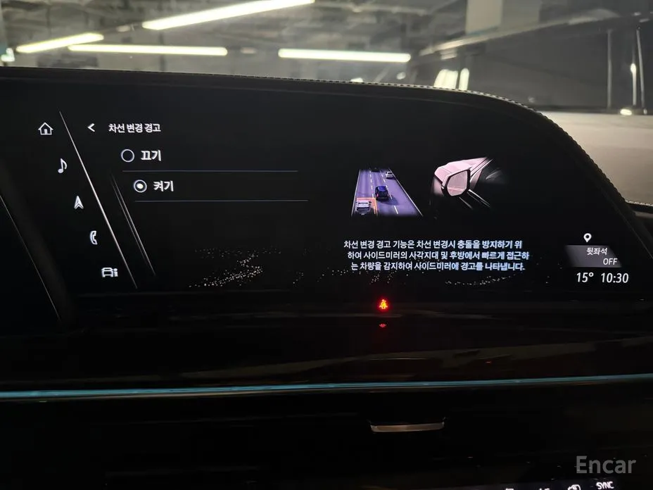 Фото 16 - Cadillac Escalade