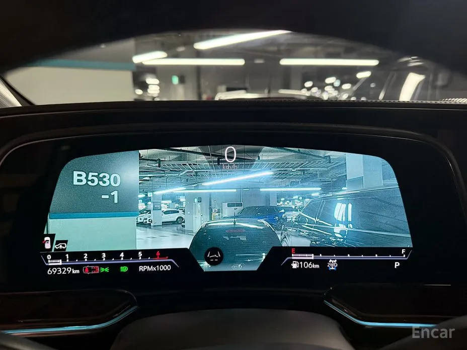 Фото 8 - Cadillac Escalade