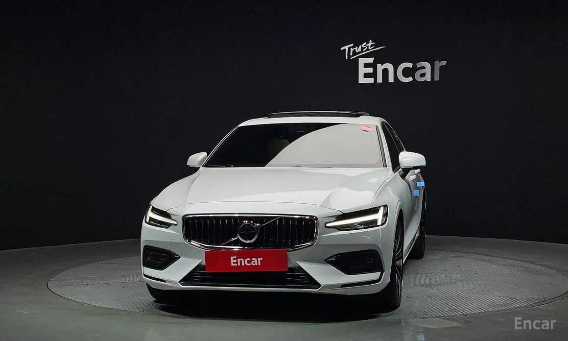 Фото 3 - Volvo S60