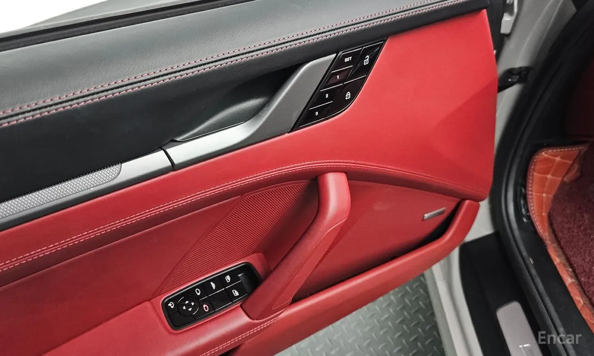 Фото 16 - Porsche 911