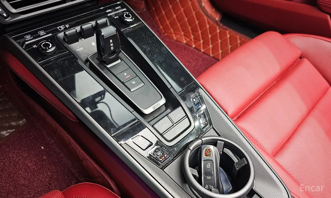 Фото 9 - Porsche 911