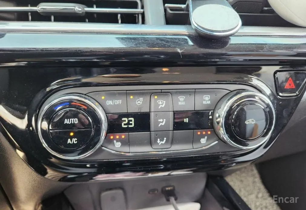 Фото 8 - Chevrolet Trax