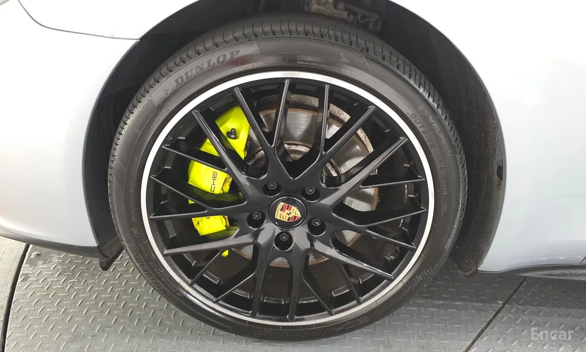 Фото 5 - Porsche Panamera