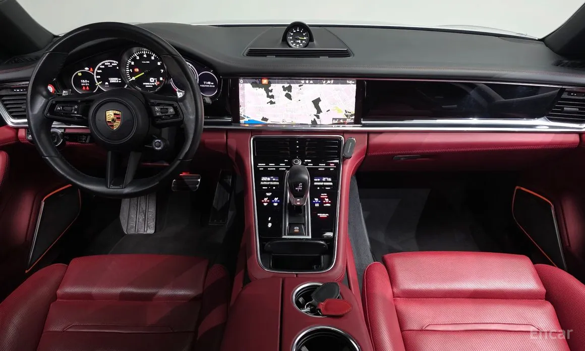 Фото 7 - Porsche Panamera