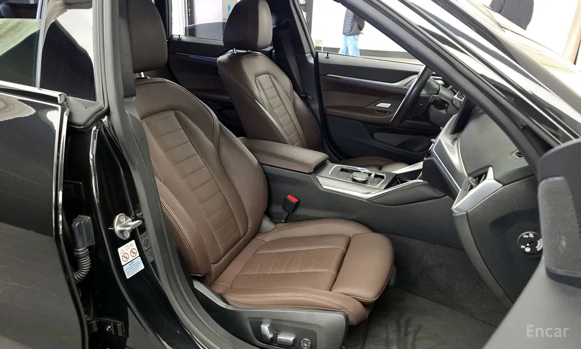 Фото 11 - BMW i4